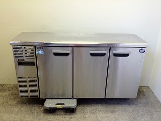 サンヨー 冷凍冷蔵コールドテーブル SUC-V1541C│厨房家